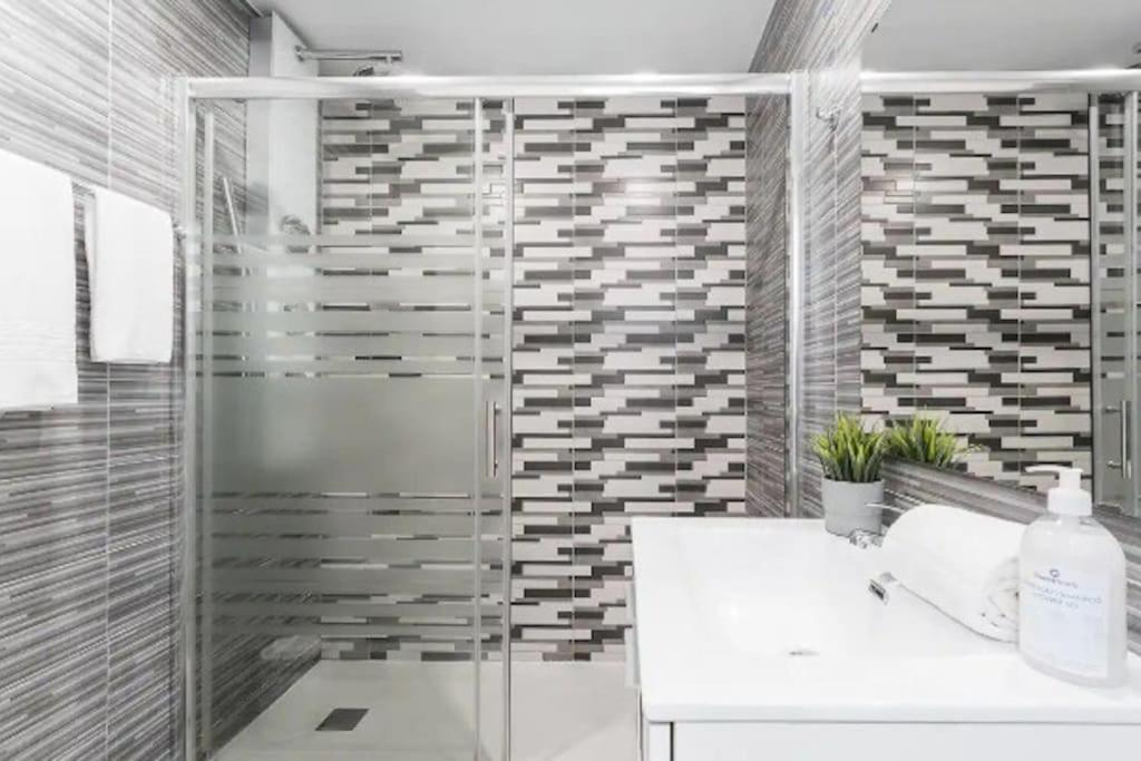 Opo - Fantastic Studio With Garden Porto Zewnętrze zdjęcie