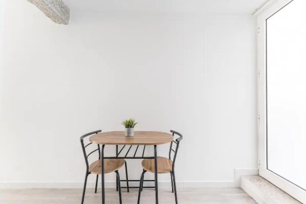 Opo - Fantastic Studio With Garden Porto Zewnętrze zdjęcie